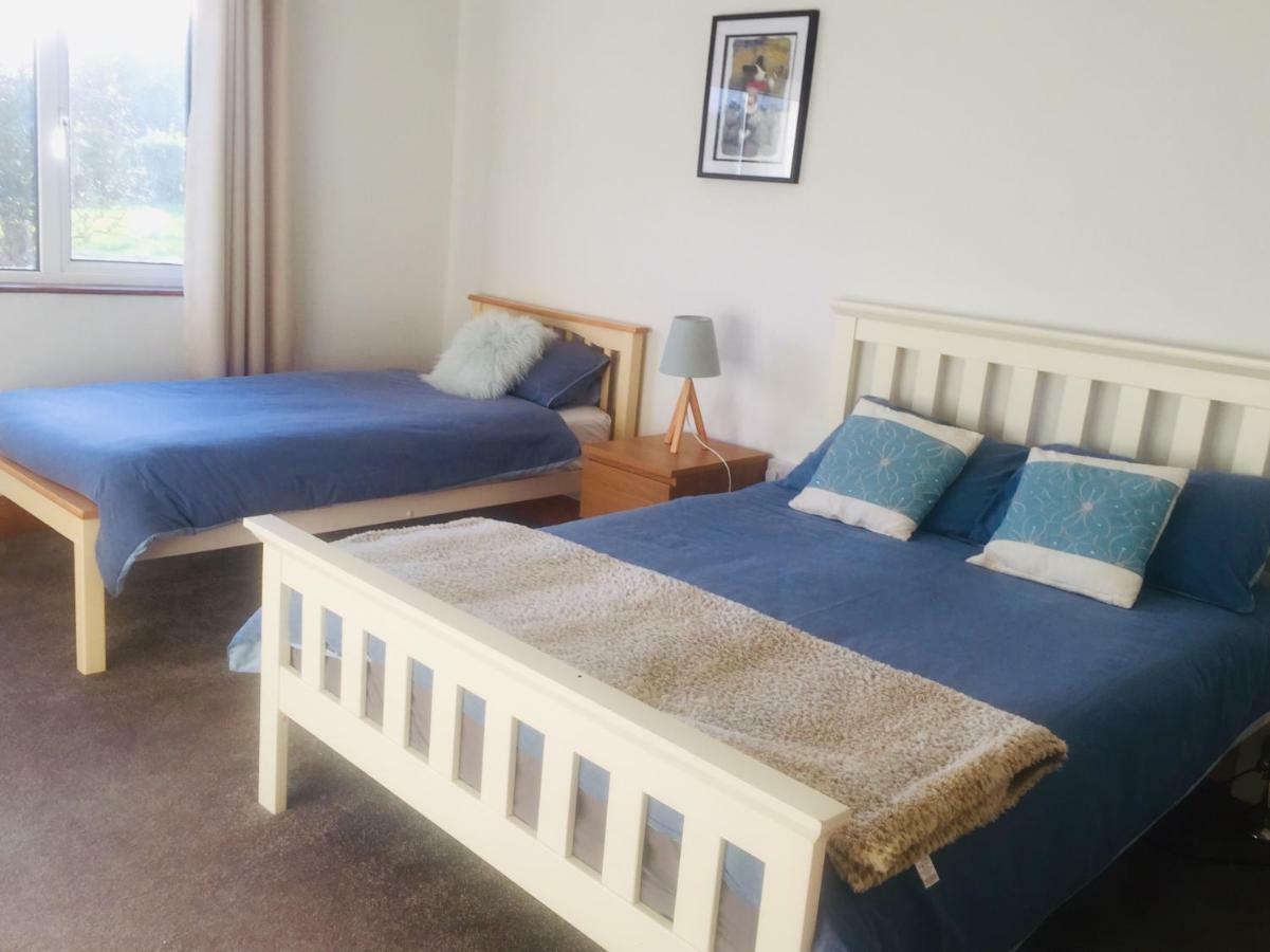 Cosy Apartment มิลทาวน์ มาลเบย์ ภายนอก รูปภาพ